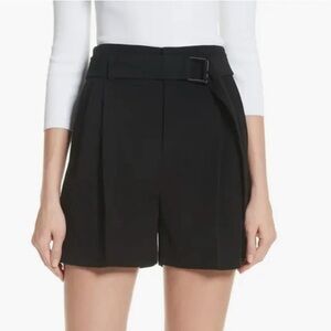 Vince. | Pleated Shorts in Black